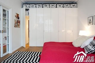 北欧风格二居室经济型80平米卧室衣柜设计图