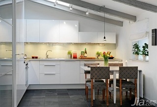 北欧风格公寓简洁白色经济型60平米餐厅餐桌效果图
