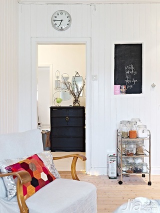 北欧风格小户型简洁白色经济型客厅设计图
