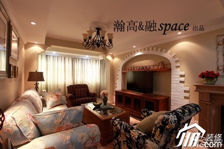 美式乡村风格二居室浪漫豪华型客厅沙发效果图