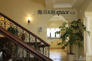 欧式风格别墅大气金色豪华型140平米以上楼梯装修图片