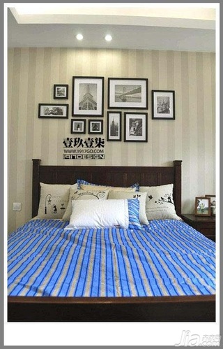 简约风格公寓富裕型卧室照片墙床效果图