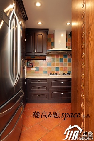 宜家风格二居室温馨原木色富裕型厨房橱柜效果图