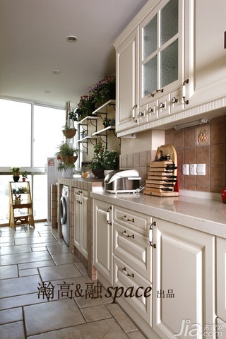 欧式风格公寓古典原木色富裕型厨房橱柜定做