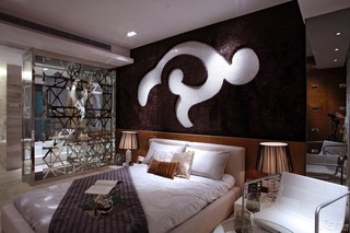 欧式风格公寓富裕型卧室卧室背景墙床图片