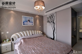 宜家风格公寓温馨暖色调富裕型卧室床图片