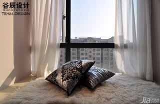 宜家风格公寓温馨暖色调富裕型飘窗窗帘图片