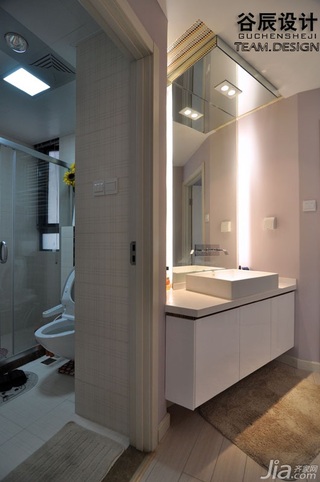 宜家风格公寓温馨暖色调富裕型卫生间洗手台效果图