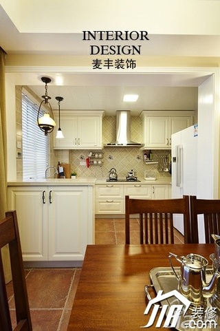 美式风格公寓经济型厨房橱柜效果图