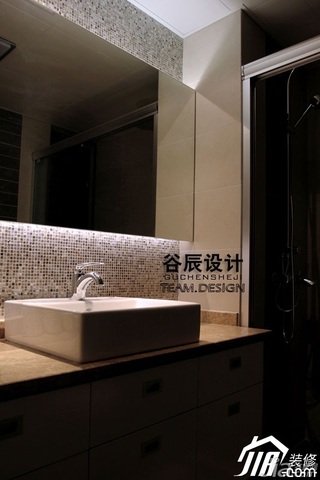 简约风格公寓稳重褐色富裕型卫生间洗手台图片