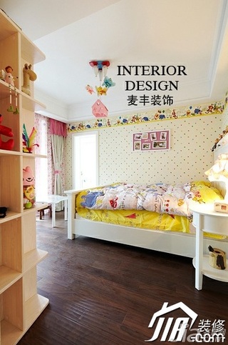美式风格公寓富裕型儿童房壁纸效果图
