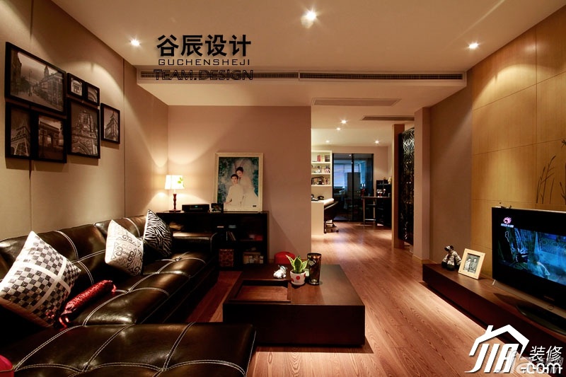 褐色装修,谷辰设计,大气,三居室装修,富裕型装修,欧式风格,客厅,沙发,茶几,照片墙