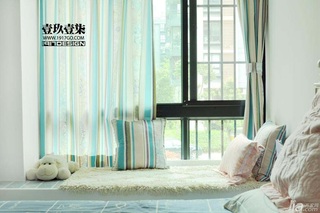 东南亚风格小户型3万-5万卧室飘窗窗帘图片