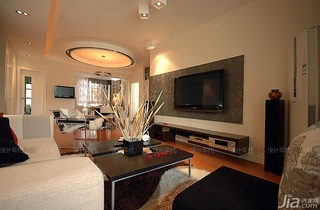 简约风格二居室稳重富裕型客厅电视柜效果图