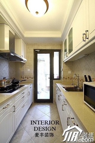 美式风格公寓豪华型100平米厨房橱柜定制