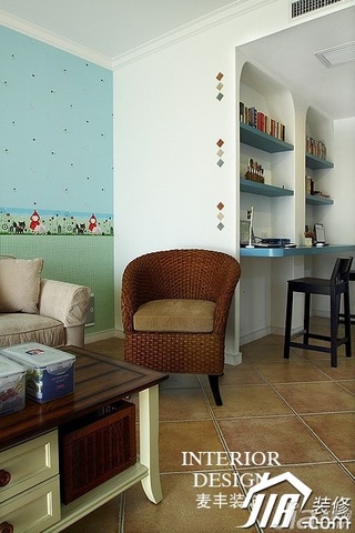 地中海风格公寓经济型90平米客厅装修图片