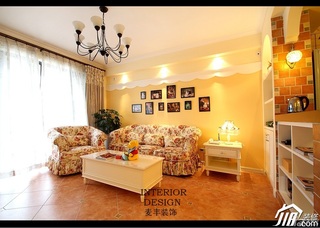 田园风格公寓黄色经济型70平米客厅照片墙沙发效果图