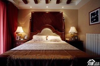 东南亚风格三居室富裕型客厅吊顶沙发图片