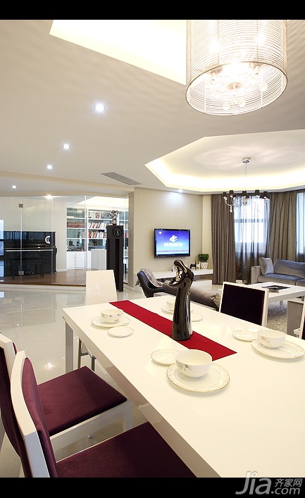 富裕型装修,简约风格,公寓装修,餐厅,餐桌,灯具