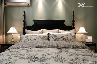 美式风格公寓大气暖色调富裕型卧室床图片