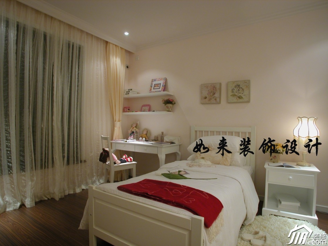 复式装修,富裕型装修,欧式风格,如来装饰,儿童房,床,窗帘,书桌,床头柜