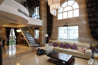 欧式风格别墅奢华富裕型客厅沙发图片