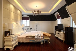 欧式风格别墅奢华富裕型卧室床效果图
