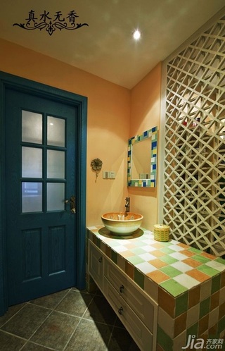 混搭风格别墅温馨暖色调豪华型卫生间洗手台效果图