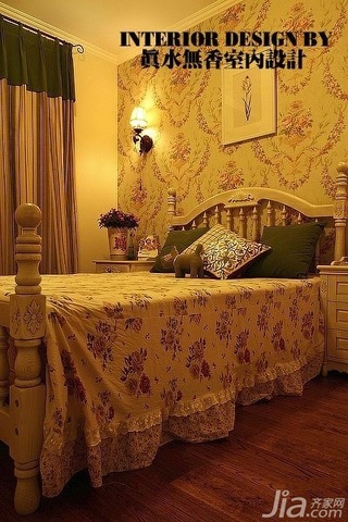 美式乡村风格公寓温馨暖色调110平米卧室壁纸效果图