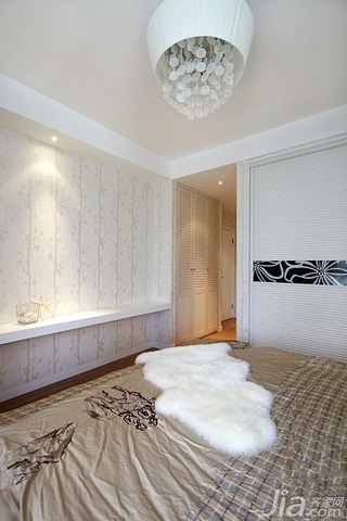 简约风格公寓时尚暖色调富裕型100平米卧室灯具效果图