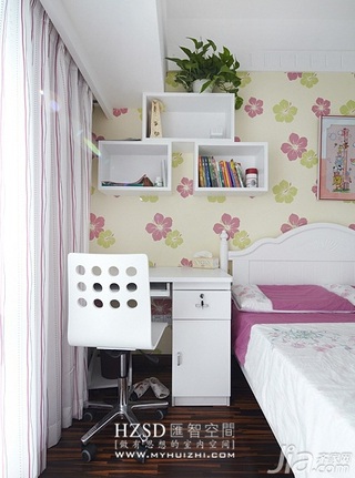 简约风格三居室时尚暖色调100平米卧室书桌图片