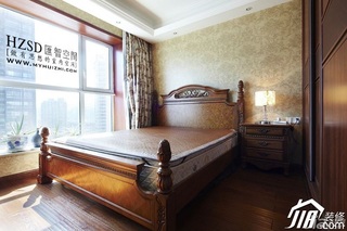 美式风格公寓古典原木色富裕型120平米卧室床效果图