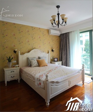 三米设计美式乡村风格富裕型120平米卧室卧室背景墙壁纸效果图