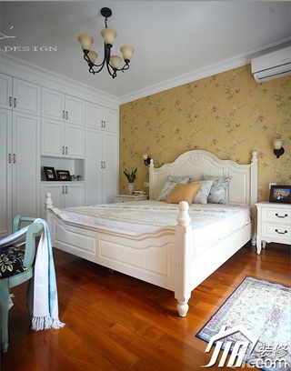 三米设计美式乡村风格富裕型120平米卧室壁纸图片