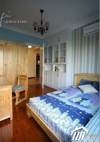 三米设计美式乡村风格富裕型120平米卧室衣柜订做