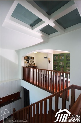 三米设计东南亚风格复式富裕型楼梯装修效果图