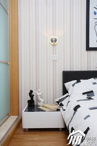 三米设计简约风格二居室经济型90平米卧室壁纸效果图
