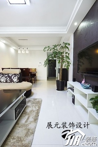 简约风格公寓温馨咖啡色富裕型客厅装修图片