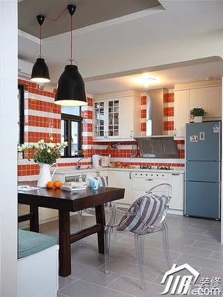 三米设计美式风格公寓富裕型厨房餐桌图片