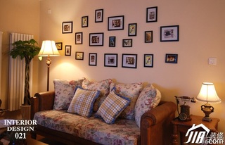 美式乡村风格三居室富裕型客厅照片墙沙发图片