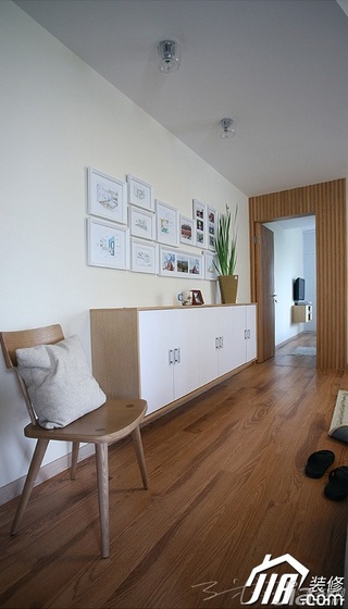 三米设计简约风格公寓经济型130平米客厅照片墙设计图