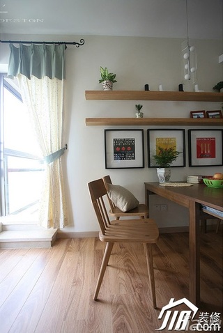 三米设计简约风格公寓经济型130平米餐厅餐桌图片