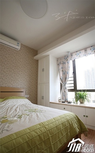 三米设计简约风格公寓经济型130平米卧室飘窗窗帘效果图