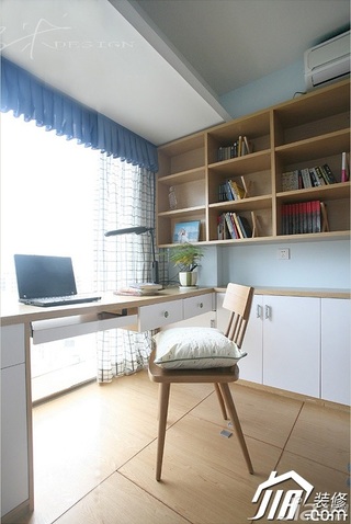 三米设计简约风格公寓经济型130平米书房书桌效果图