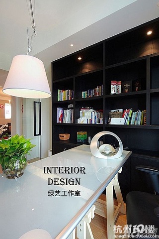 简约风格公寓时尚白色富裕型100平米书房书桌效果图