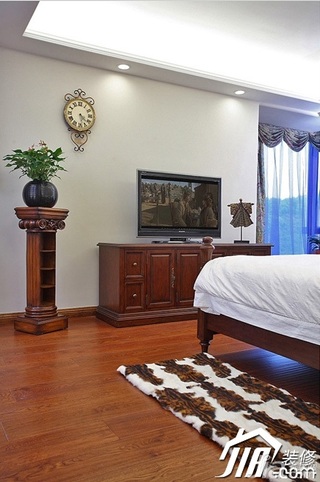 三米设计美式风格别墅豪华型卧室电视柜效果图