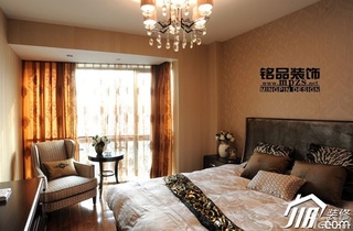 新古典风格别墅豪华型卧室床图片