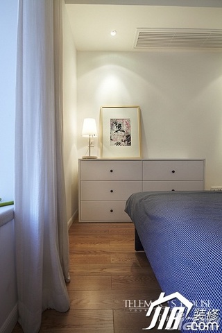 宜家风格二居室温馨米色富裕型卧室收纳柜效果图