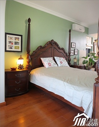 三米设计混搭风格别墅绿色富裕型卧室照片墙床效果图
