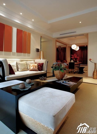 混搭风格二居室温馨原木色豪华型客厅沙发图片